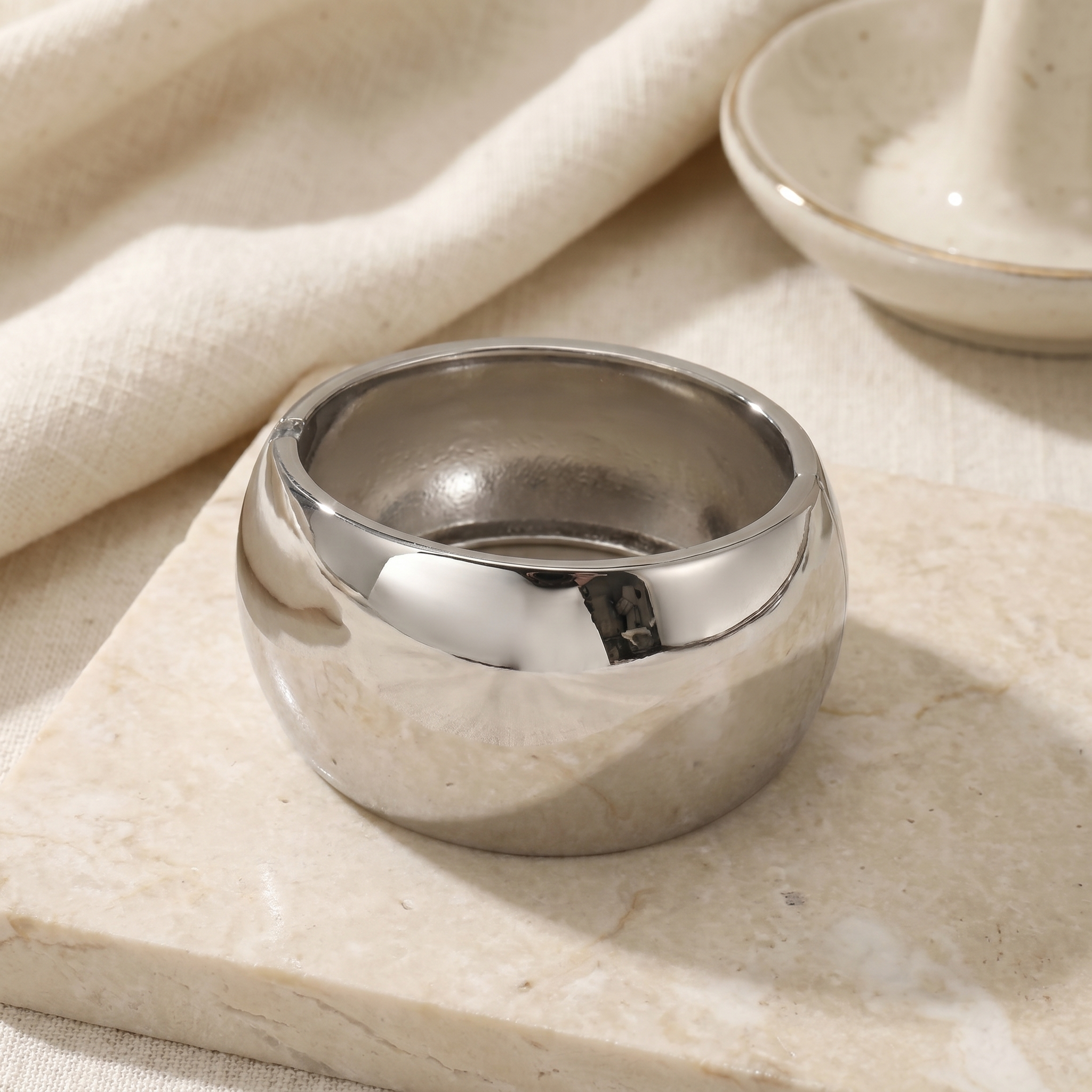 Livendale Dome Smartwatch Bangle