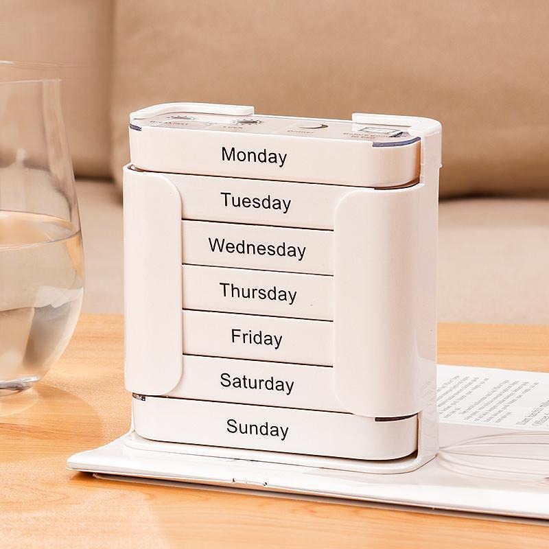 Shoplarke 7-Day Pill Organizer