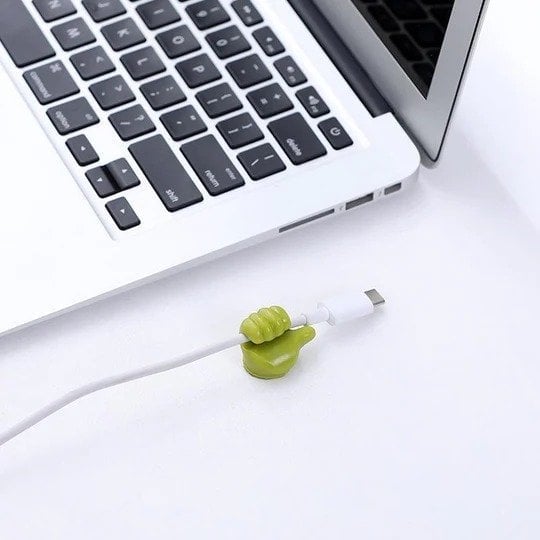 Pleteffect Creative Thumbs Up Shape Wall Hook