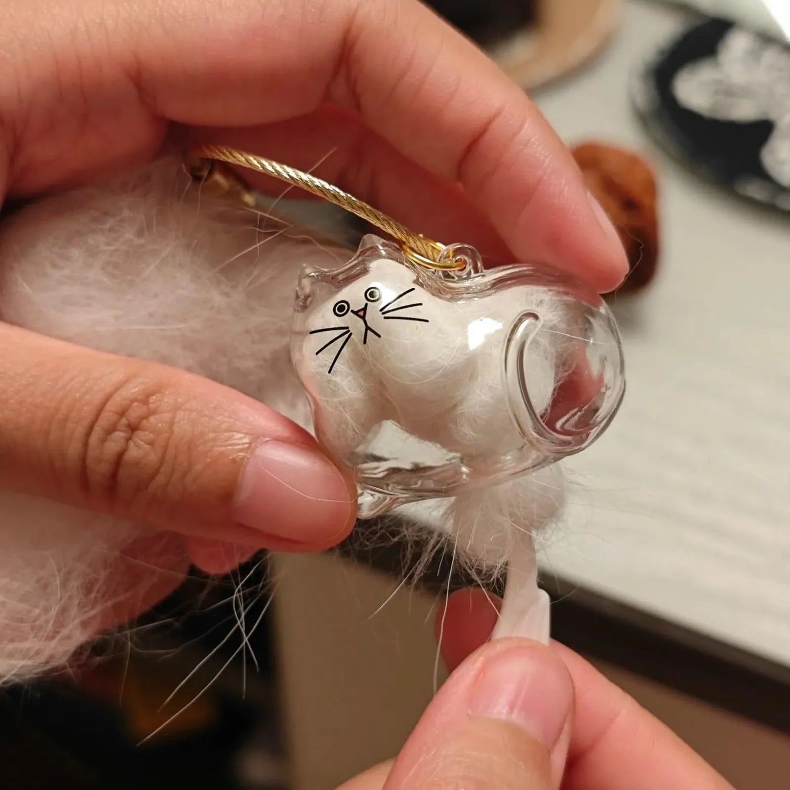 Pets Atelier PurrCapsule Cat Hair Keepsake Keychain