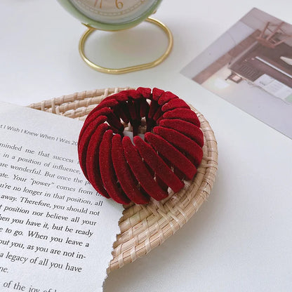(🌲Christmas Hot Sale- 49% OFF) Bird Nest Magic Hair Clip - Buy 5 Get Extra 20% OFF