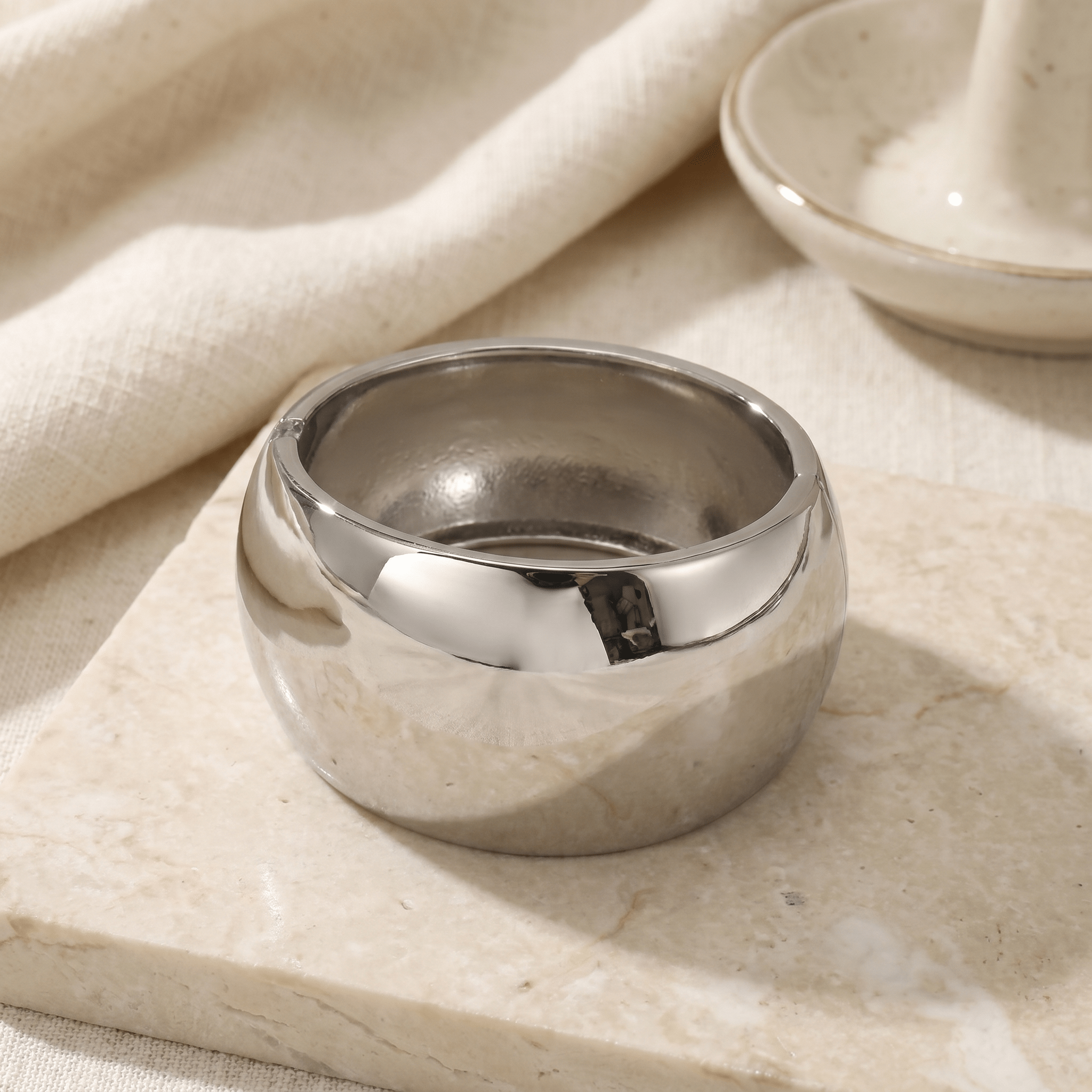 Livendale Dome Smartwatch Bangle