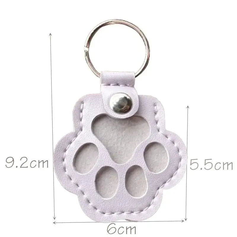 Pets Atelier | Memorial Leather Pet Hair Storage Keychain